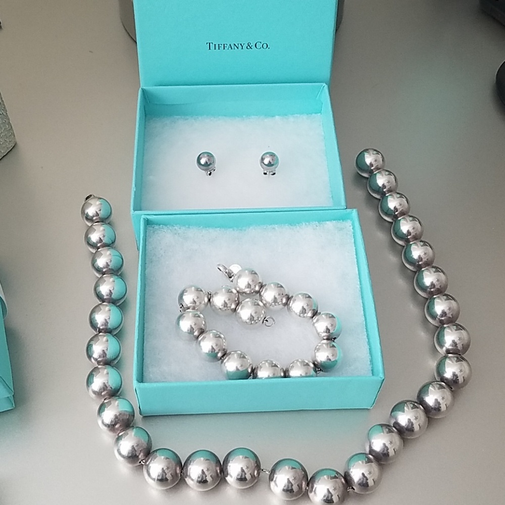 Tiffany Hardware Silver Ball set